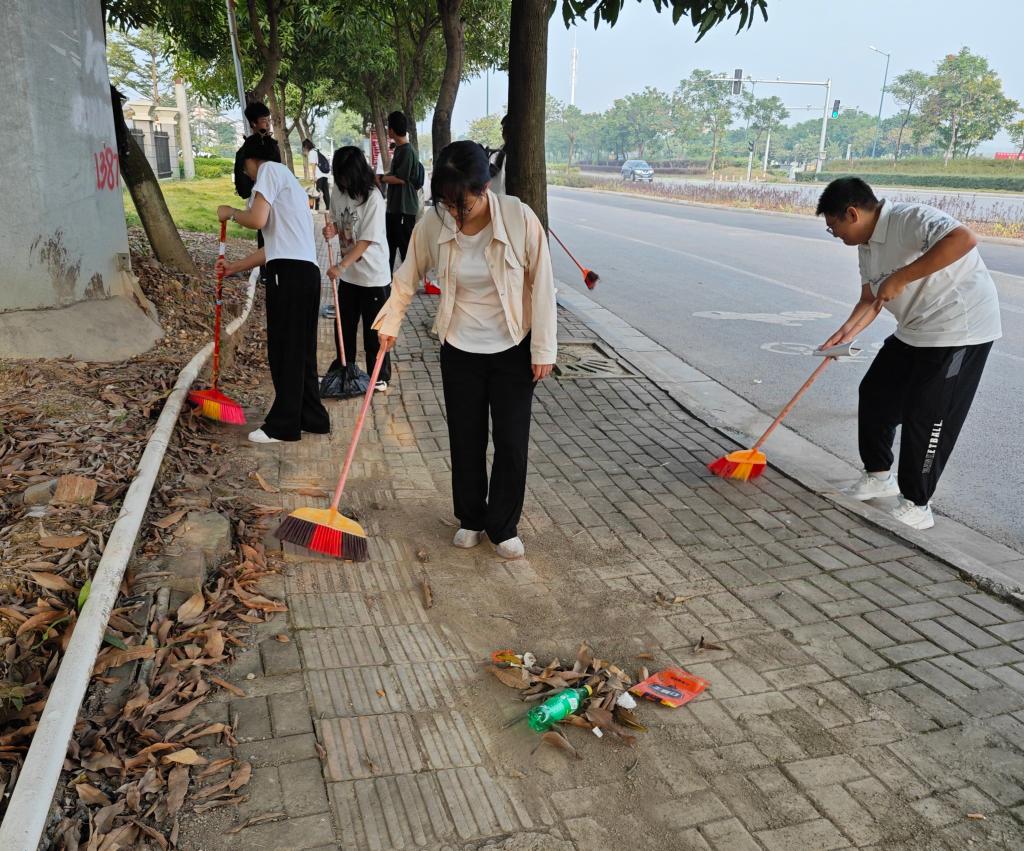 英国上市公司365