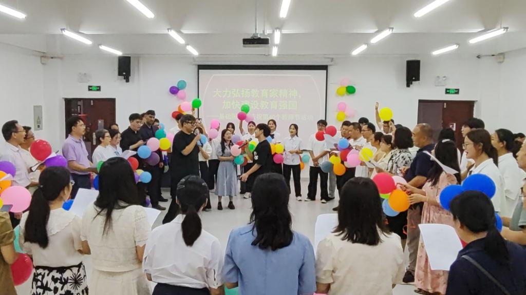 英国上市公司365