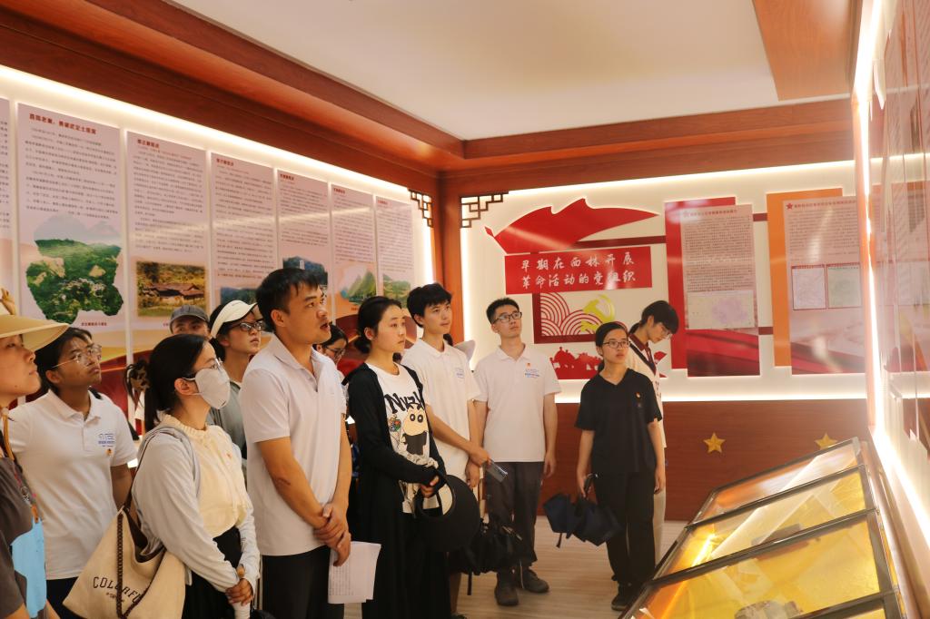 英国上市公司365