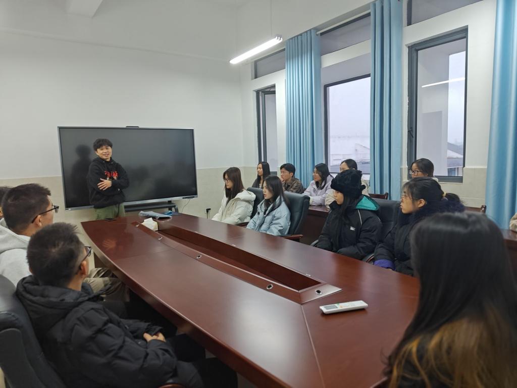 英国上市公司365