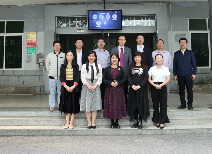 英国上市公司365
