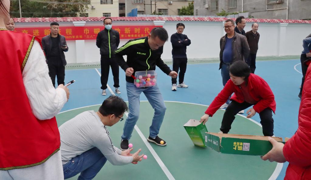 英国上市公司365