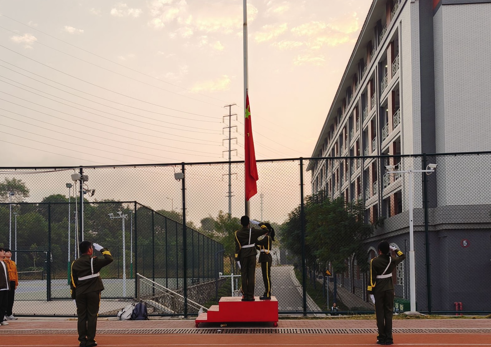 英国上市公司365