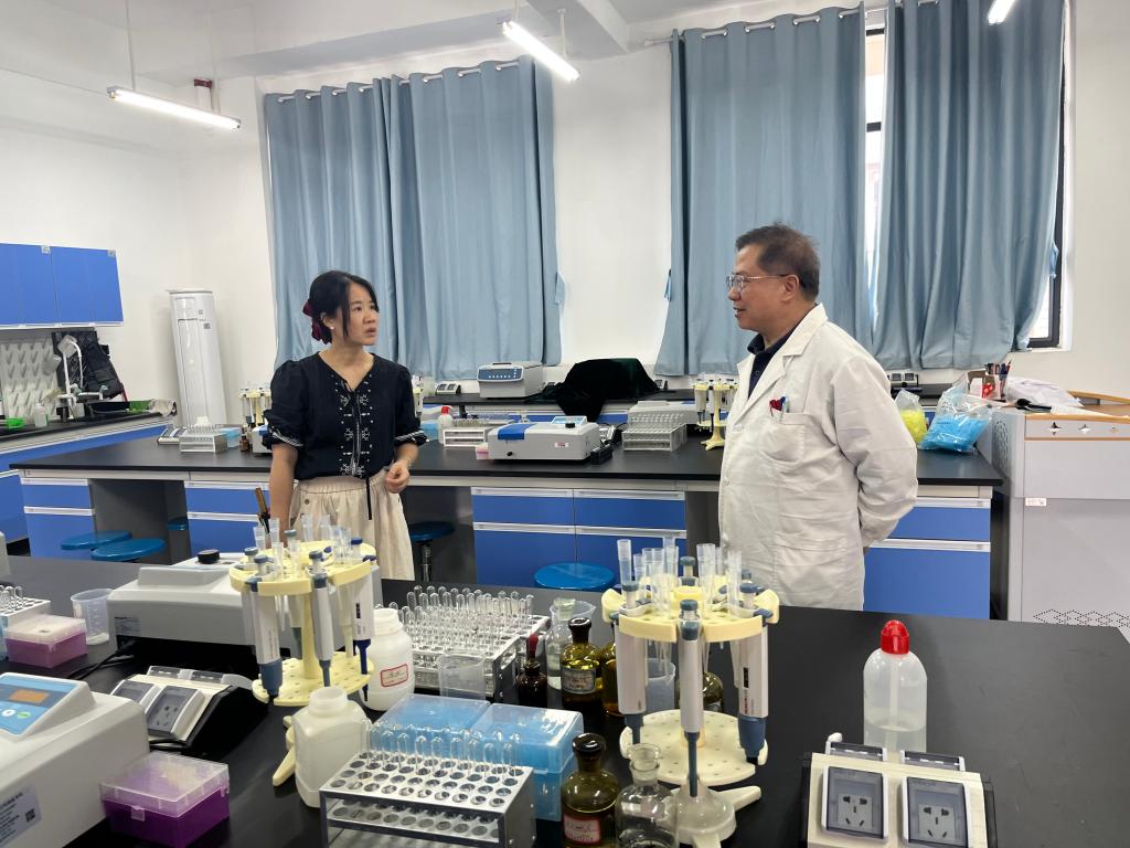 英国上市公司365