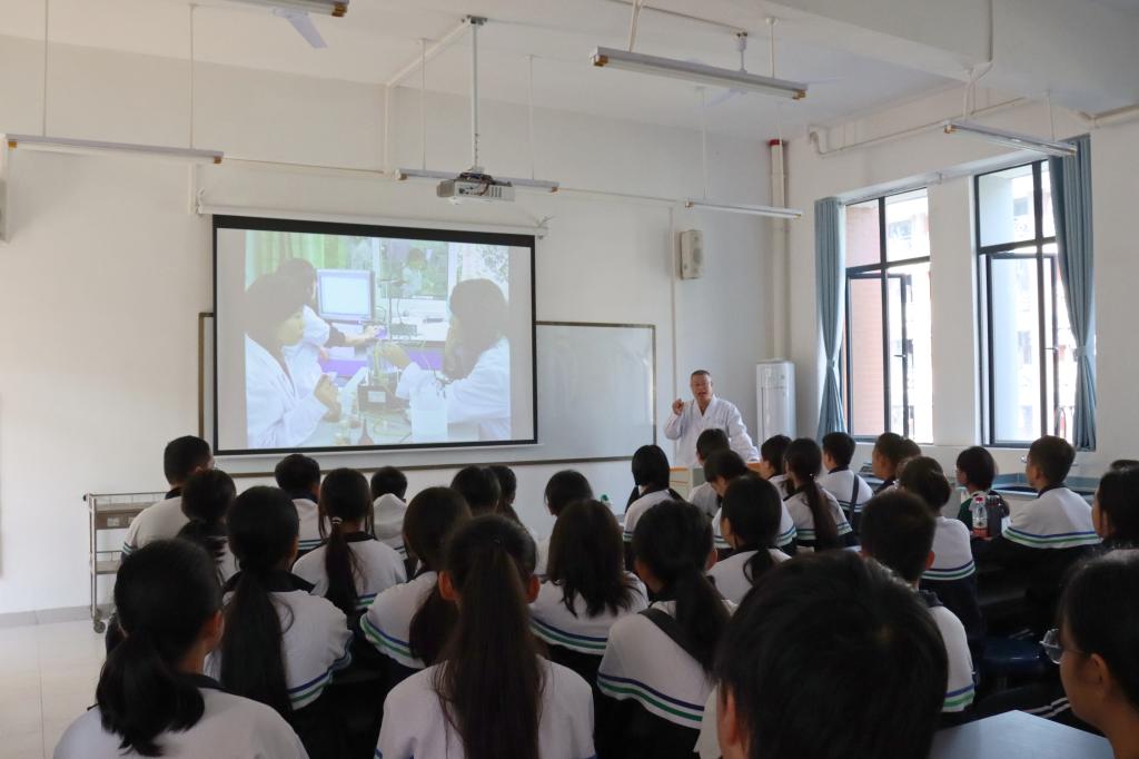 英国上市公司365