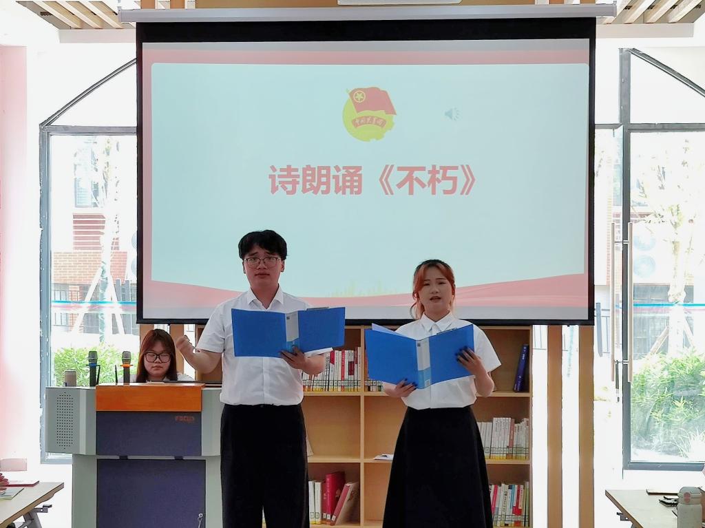 英国上市公司365