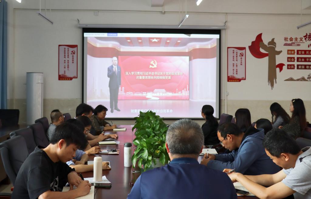 英国上市公司365