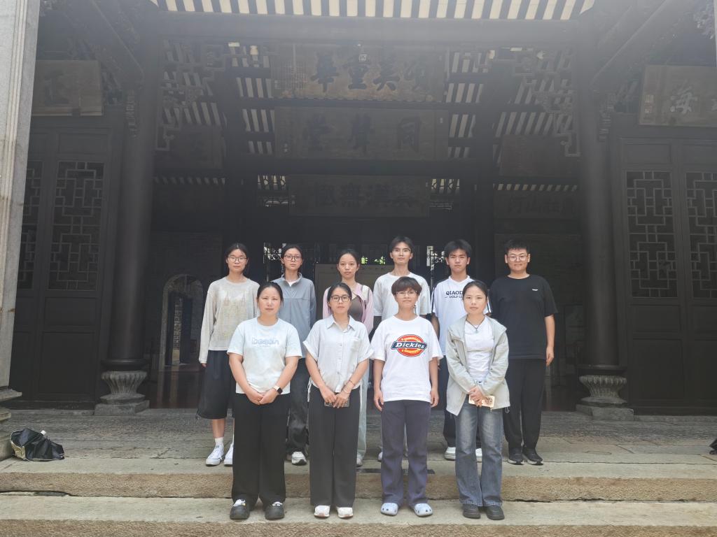 英国上市公司365